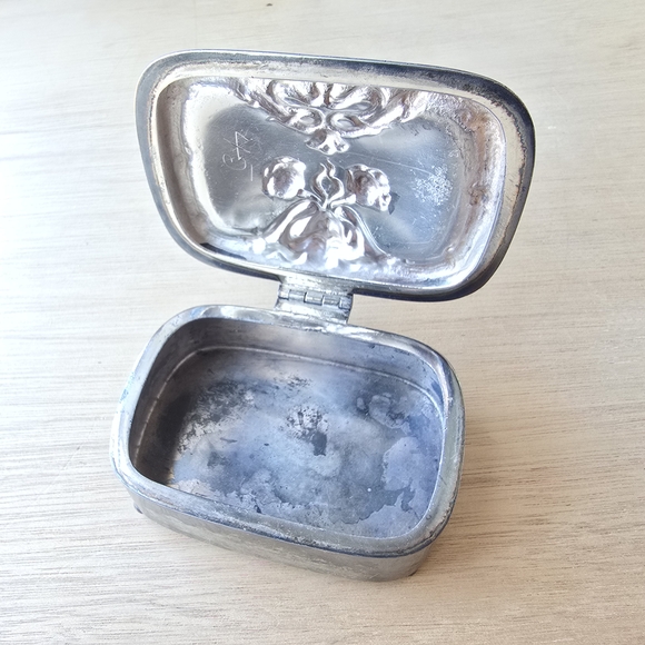 Antique Silverplated Casket Trinket Box - Picture 6 of 7